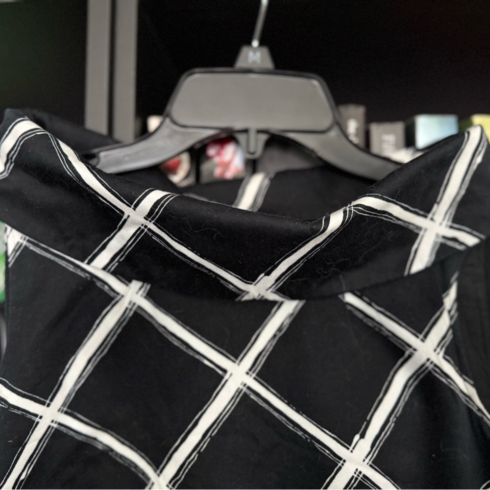 Michael Kors Black and White Sheath Dress - Picture 2 of 5